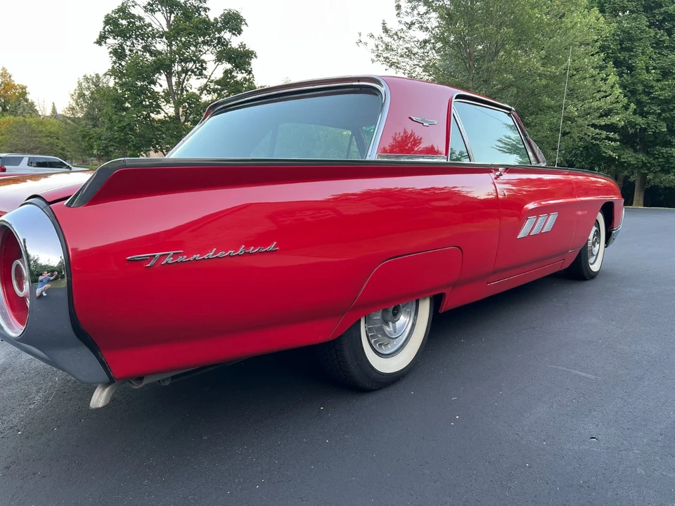 1963 Ford Thunderbird 3rd Gen - Image 11 of 28