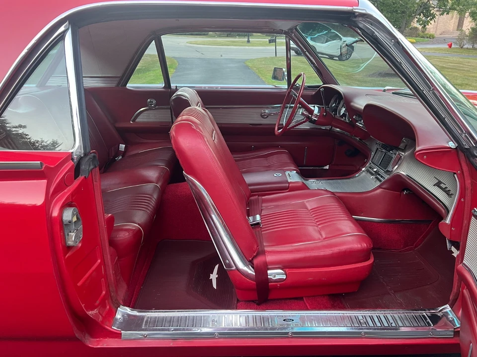 1963 Ford Thunderbird 3rd Gen - Image 26 of 28