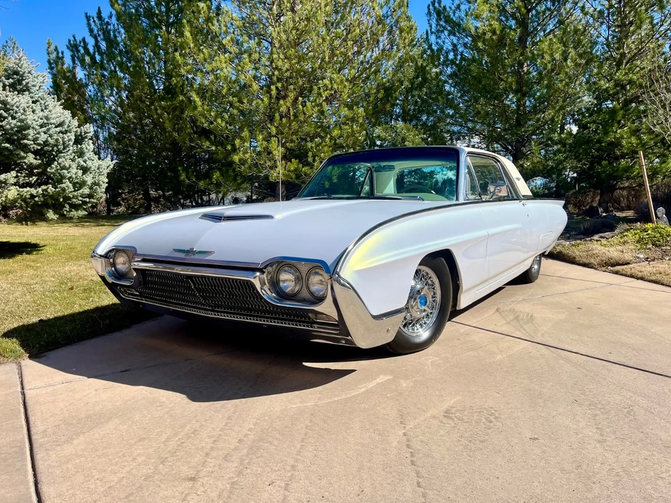 1963 Ford Thunderbird 3rd Gen - Image 4 of 21