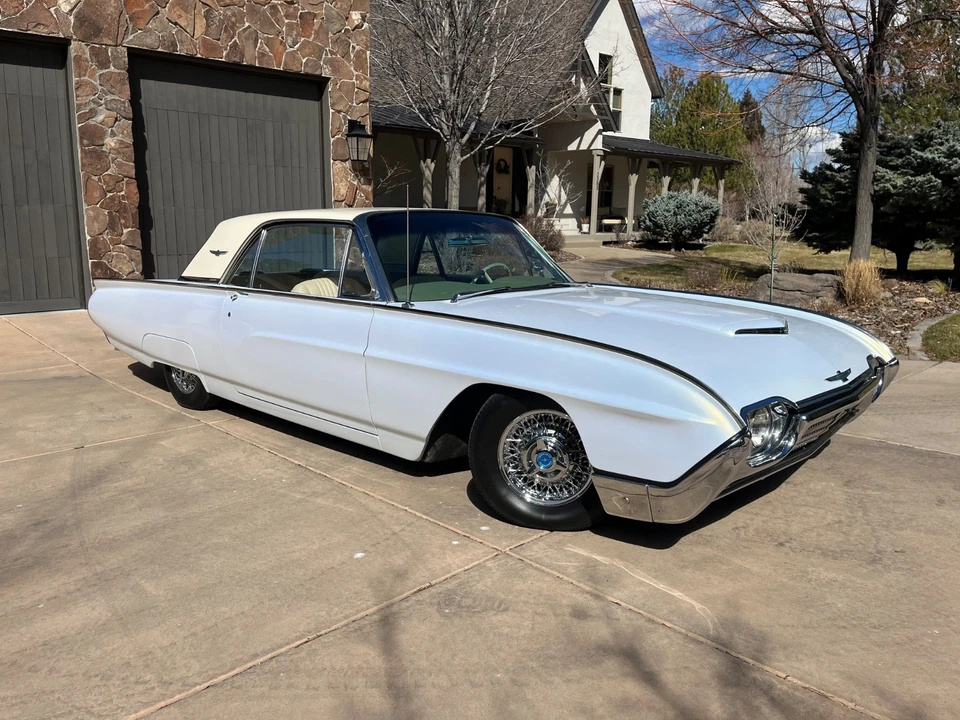 1963 Ford Thunderbird 3rd Gen - Image 14 of 21