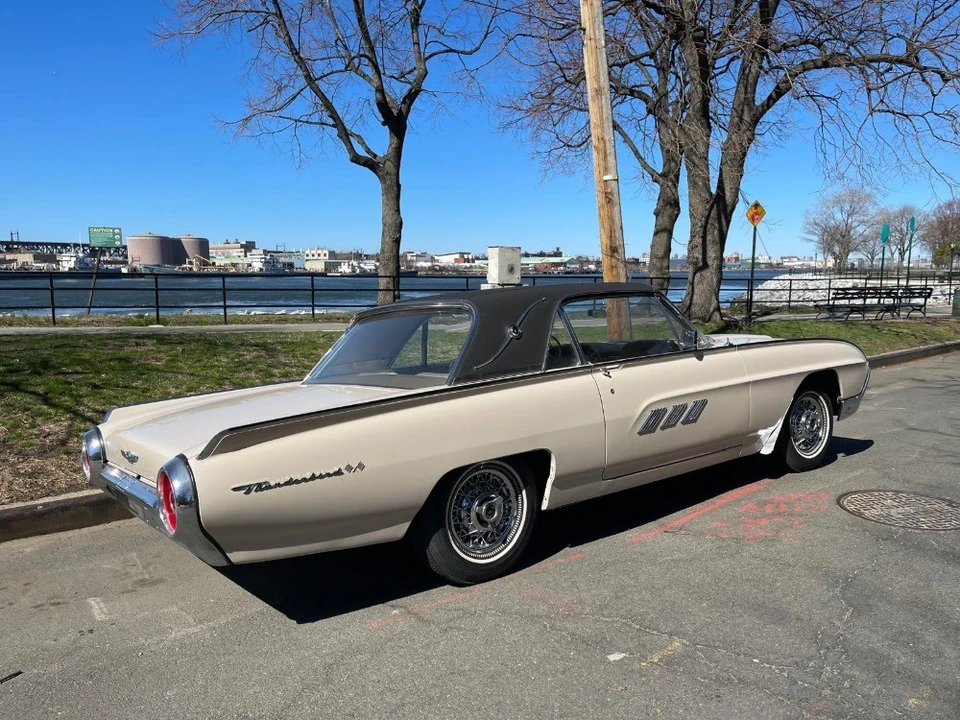 1963 Ford Thunderbird 3rd Gen - Image 3 of 5