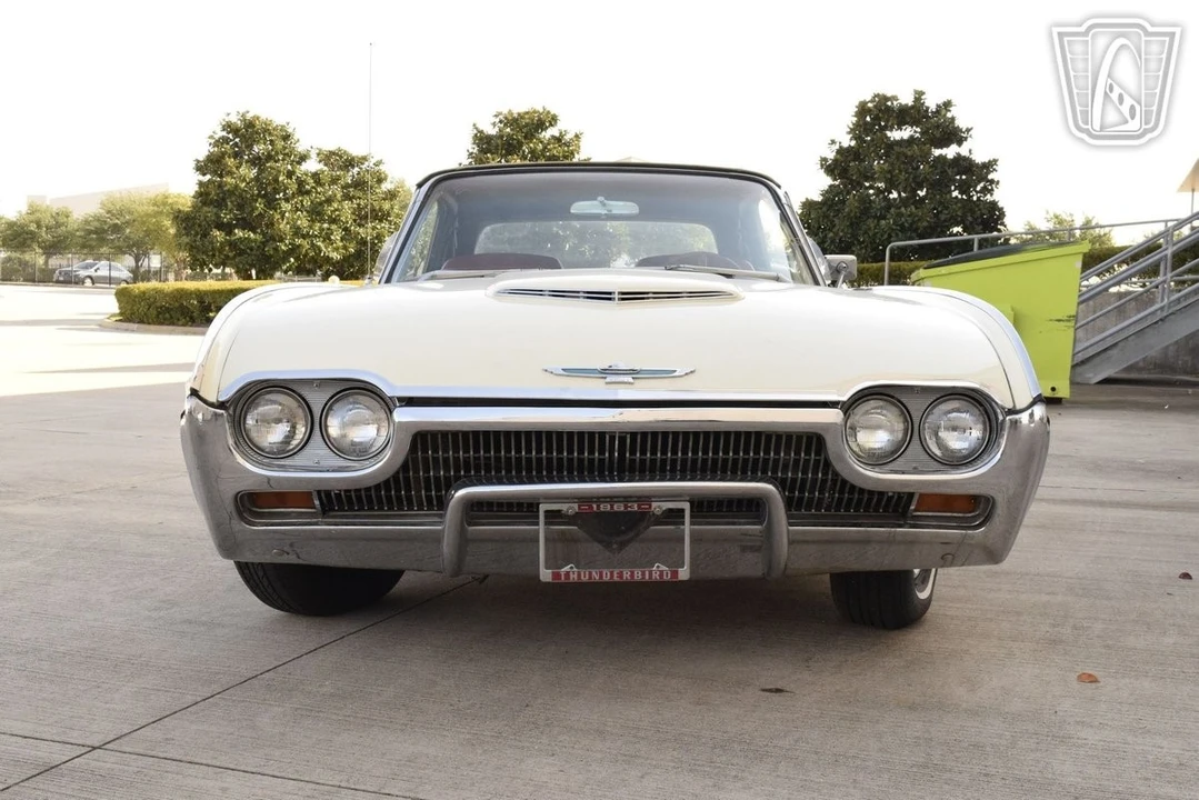 1963 Ford Thunderbird 3rd Gen - Image 26 of 31