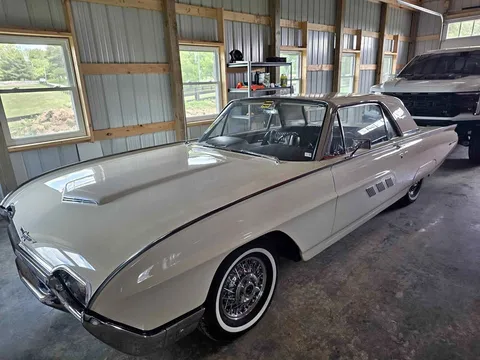 1963 Ford Thunderbird