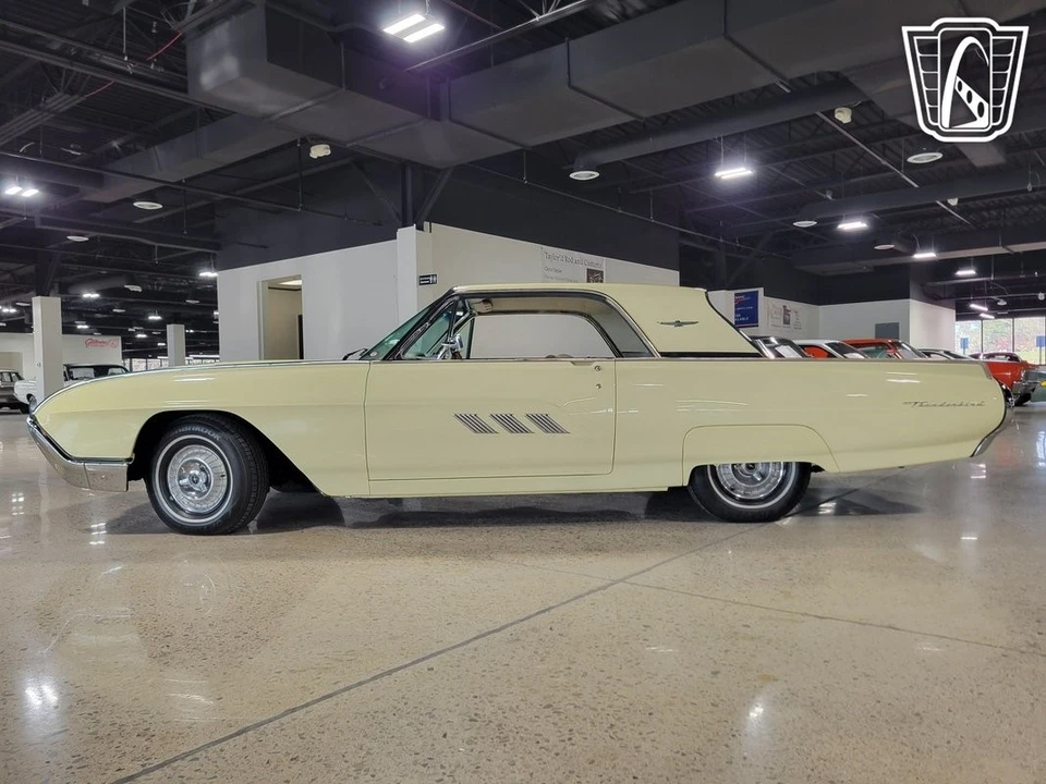 1963 Ford Thunderbird 3rd Gen - Image 7 of 21