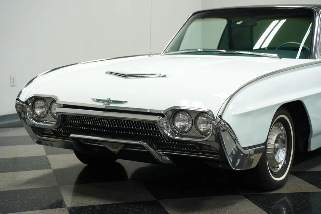 1963 Ford Thunderbird 3rd Gen - Image 19 of 31