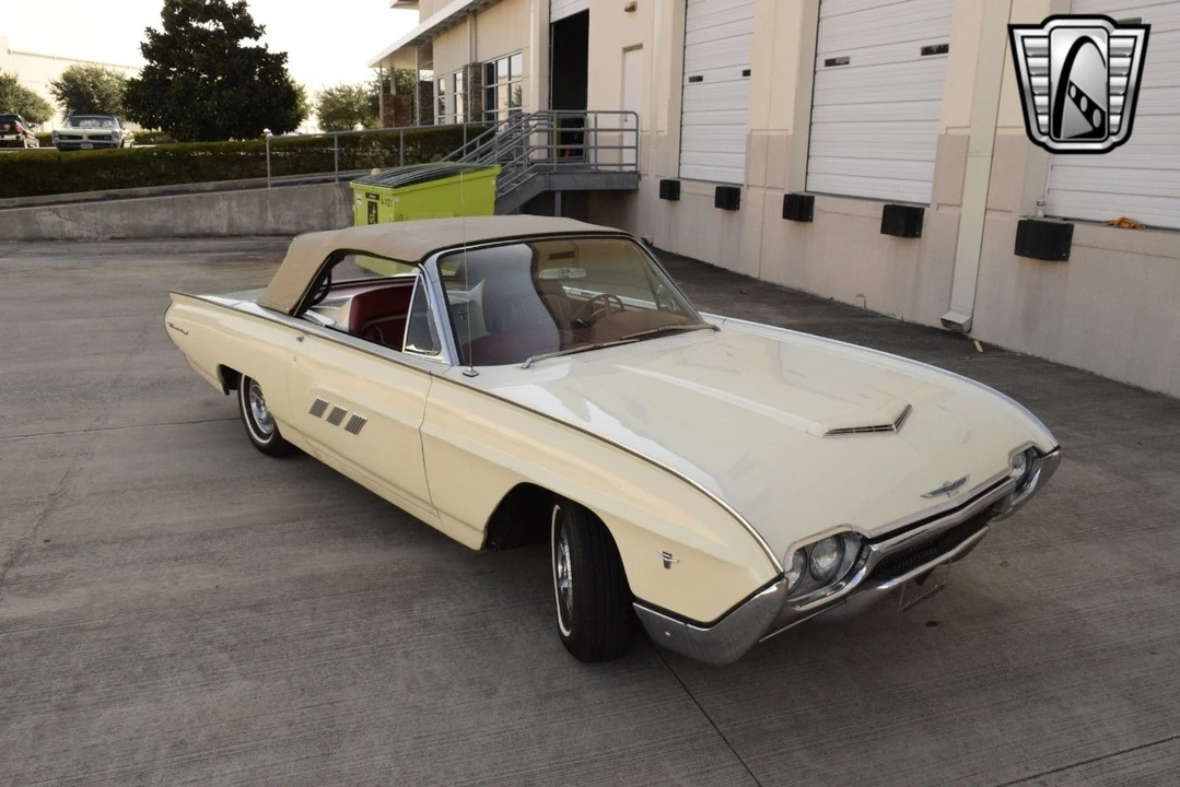 1963 Ford Thunderbird 3rd Gen - Image 8 of 12