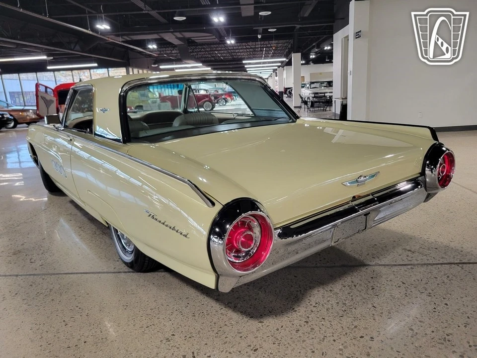 1963 Ford Thunderbird 3rd Gen - Image 14 of 21