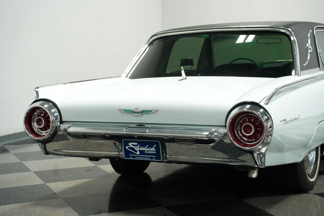 1963 Ford Thunderbird 3rd Gen - Image 26 of 31