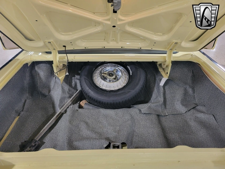 1963 Ford Thunderbird 3rd Gen - Image 21 of 21