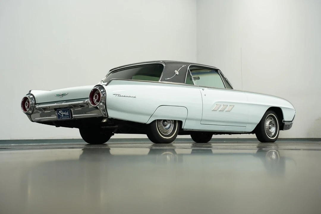 1963 Ford Thunderbird 3rd Gen - Image 27 of 31