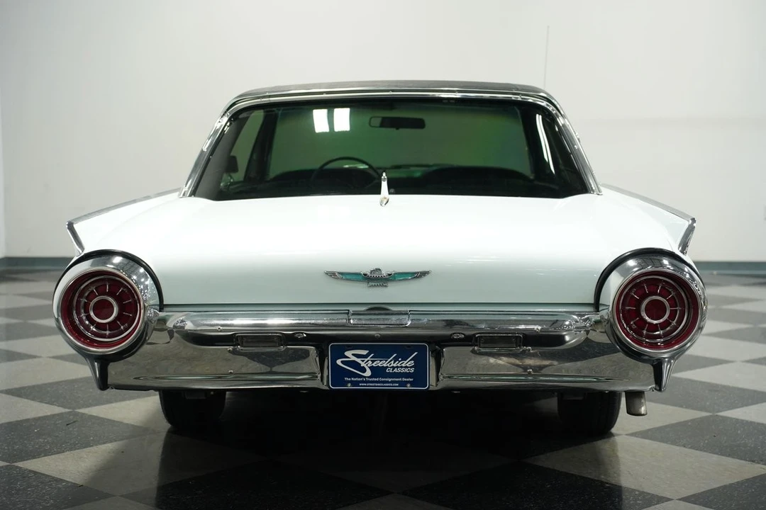 1963 Ford Thunderbird 3rd Gen - Image 25 of 31