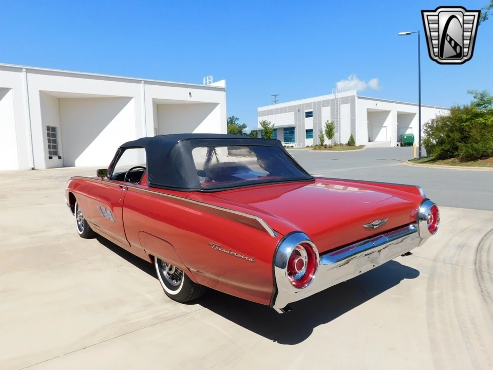 1963 Ford Thunderbird 3rd Gen - Image 10 of 12