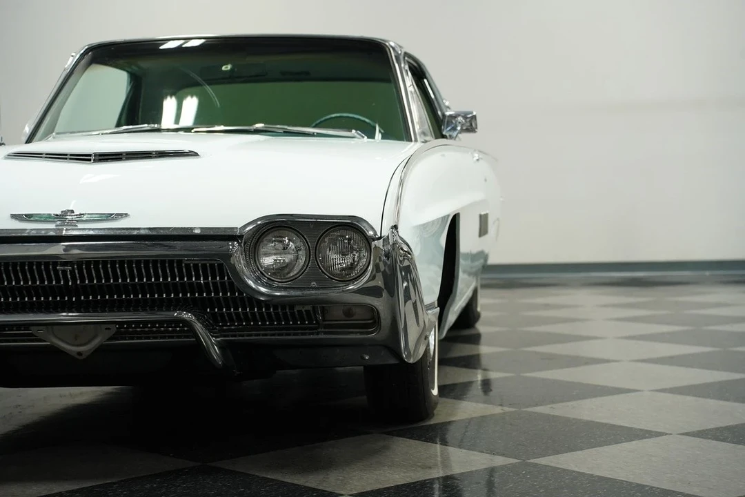 1963 Ford Thunderbird 3rd Gen - Image 20 of 21