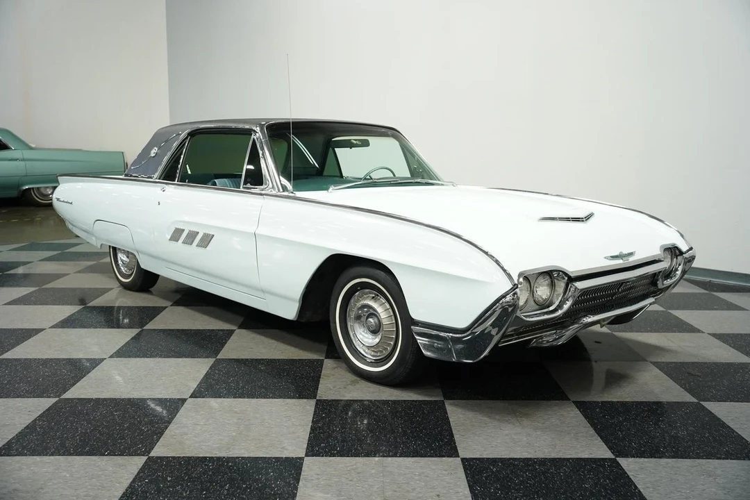 1963 Ford Thunderbird 3rd Gen - Image 17 of 21