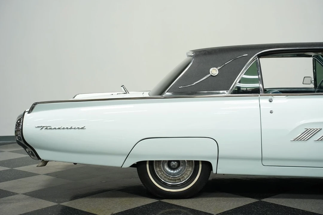 1963 Ford Thunderbird 3rd Gen - Image 29 of 31