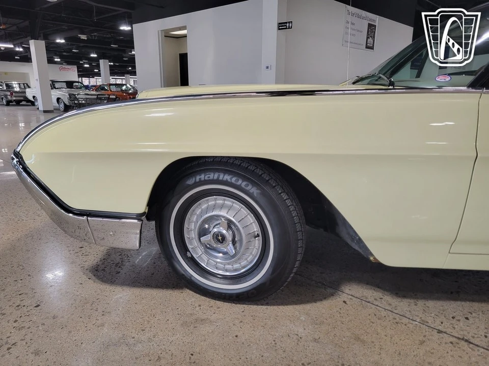 1963 Ford Thunderbird 3rd Gen - Image 9 of 12