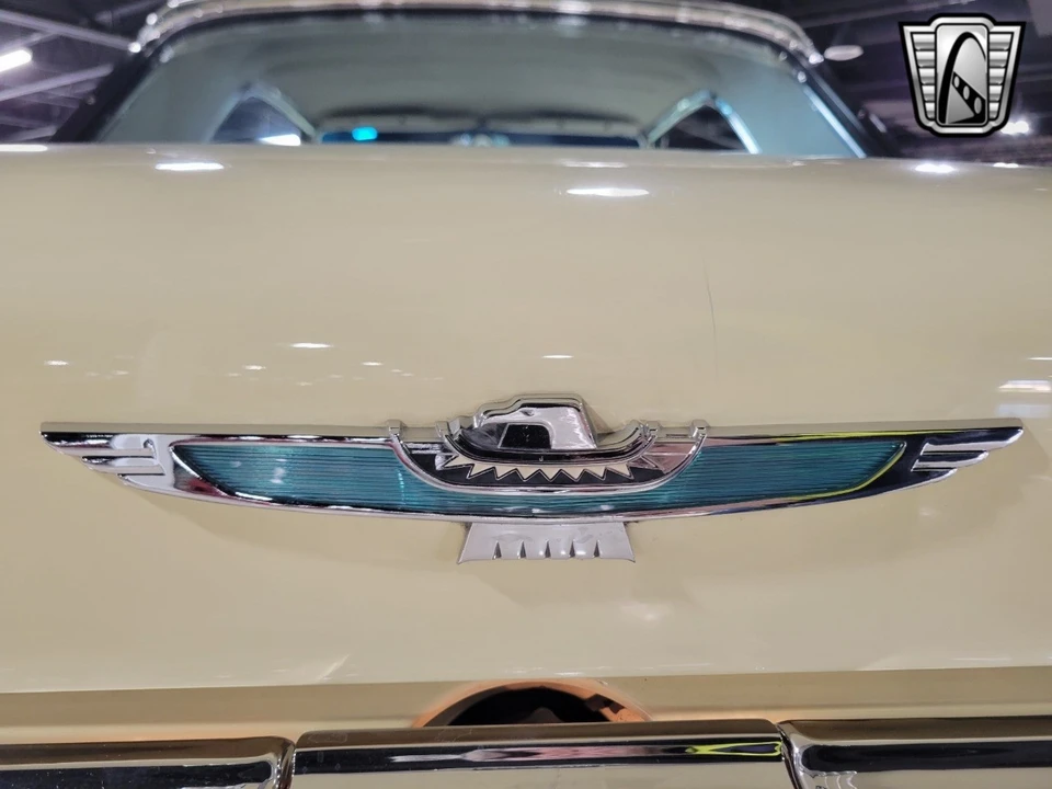 1963 Ford Thunderbird 3rd Gen - Image 11 of 21