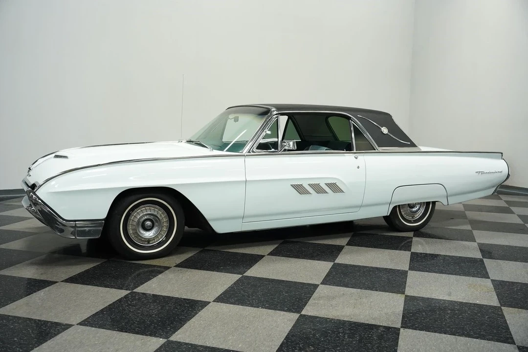 1963 Ford Thunderbird 3rd Gen - Image 7 of 12