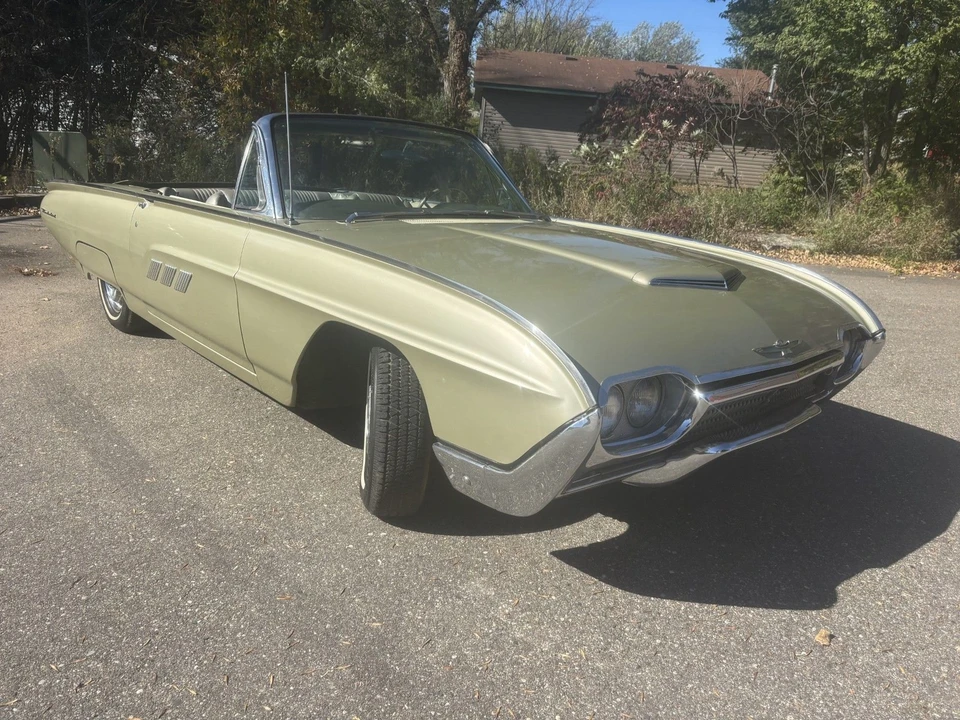 1963 Ford Thunderbird 3rd Gen - Image 5 of 21