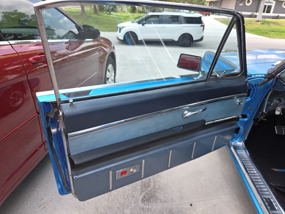 1963 Ford Thunderbird 3rd Gen - Image 9 of 29