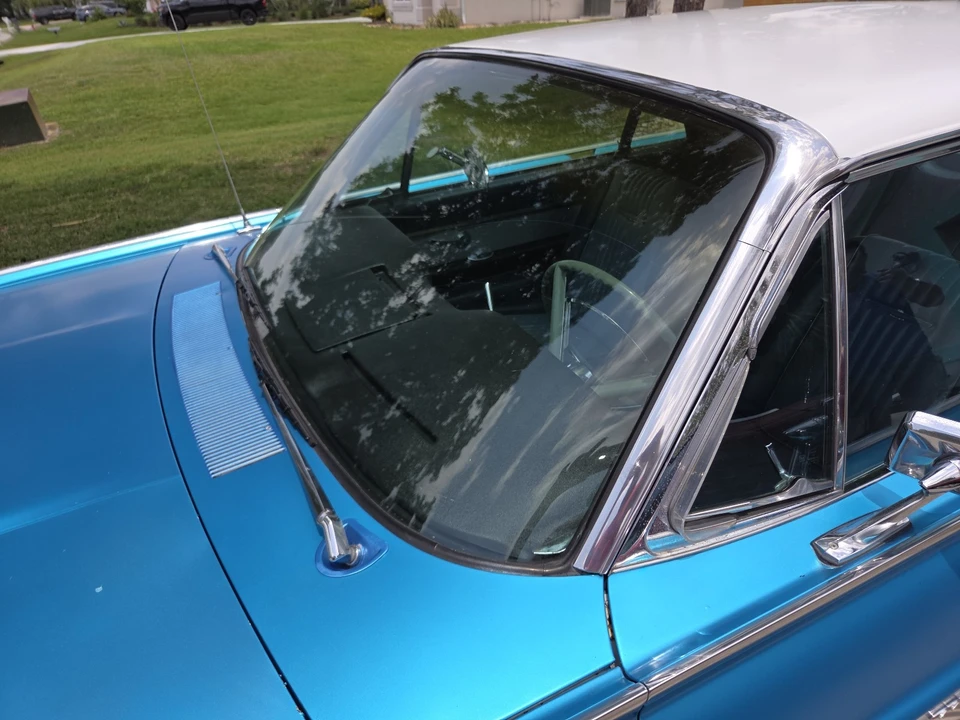 1963 Ford Thunderbird 3rd Gen - Image 7 of 29