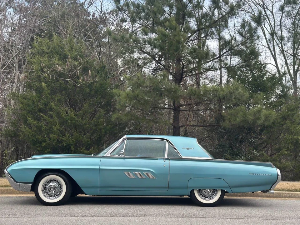 1963 Ford Thunderbird 3rd Gen - Image 4 of 23