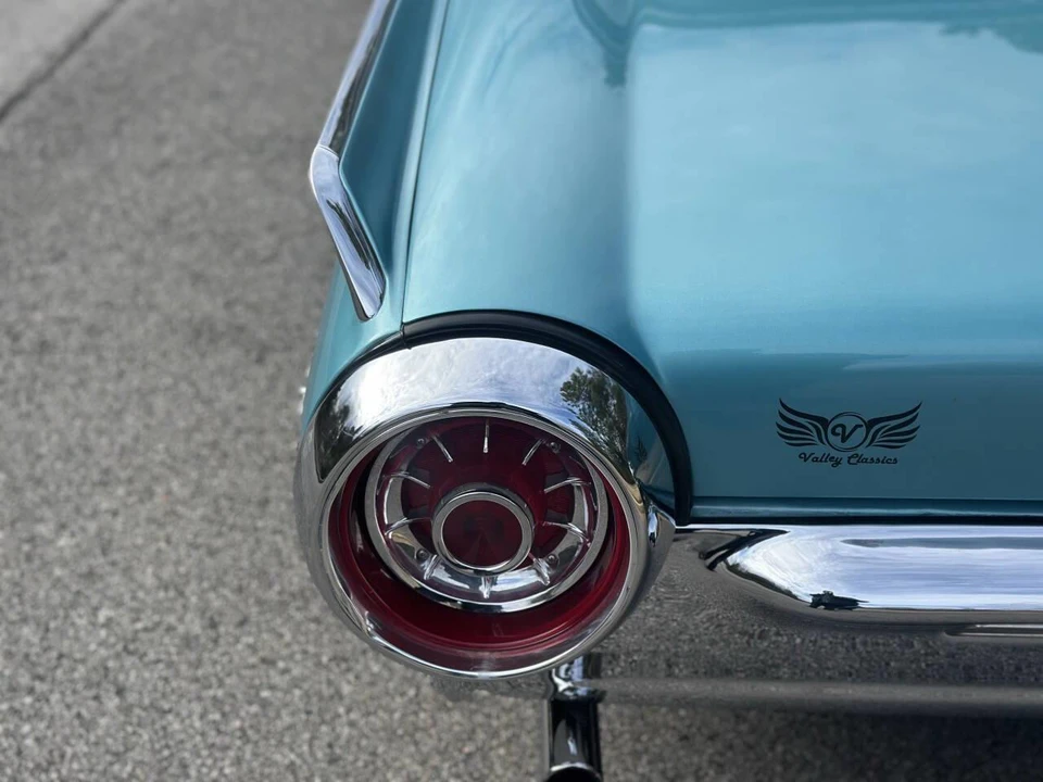 1963 Ford Thunderbird 3rd Gen - Image 8 of 23