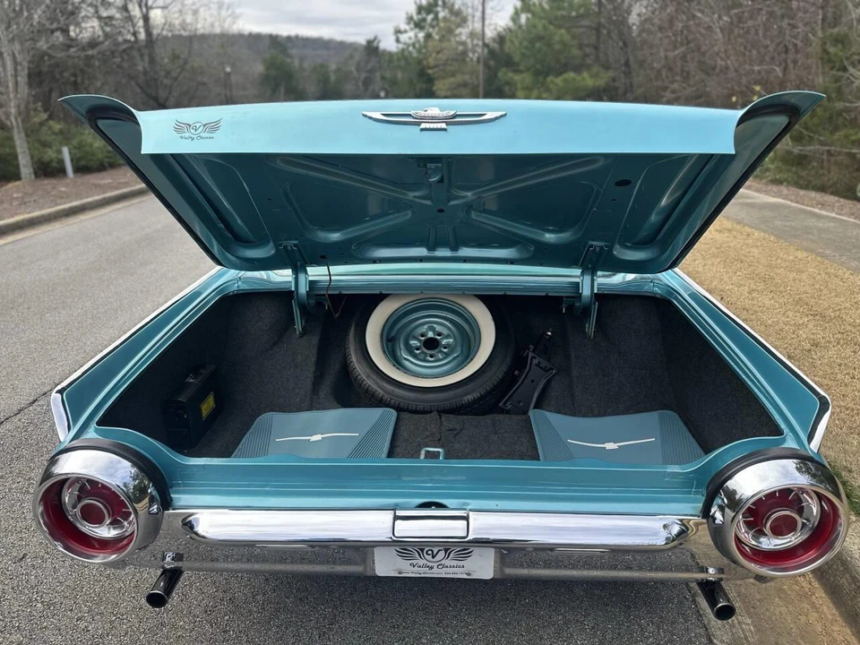 1963 Ford Thunderbird 3rd Gen - Image 9 of 23