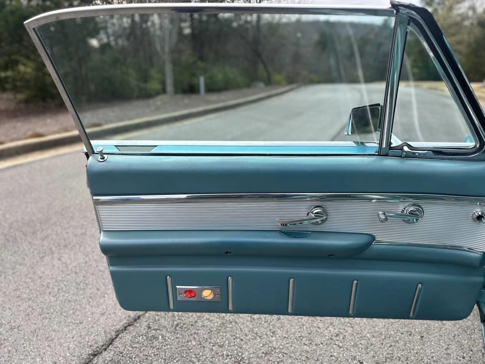 1963 Ford Thunderbird 3rd Gen - Image 16 of 23