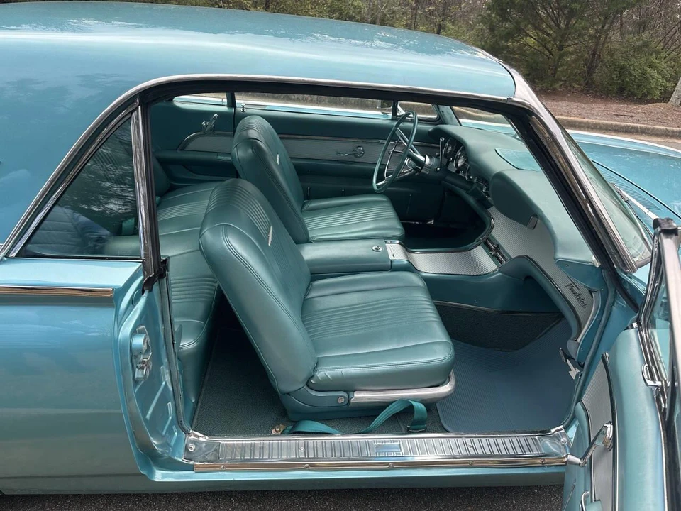 1963 Ford Thunderbird 3rd Gen - Image 11 of 23