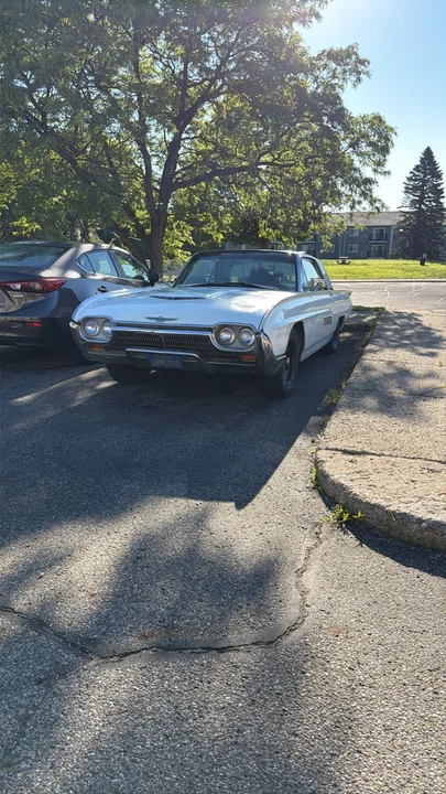 1963 Ford Thunderbird 3rd Gen - Image 5 of 9