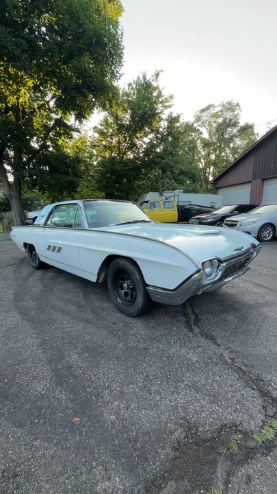 1963 Ford Thunderbird 3rd Gen - Image 6 of 13