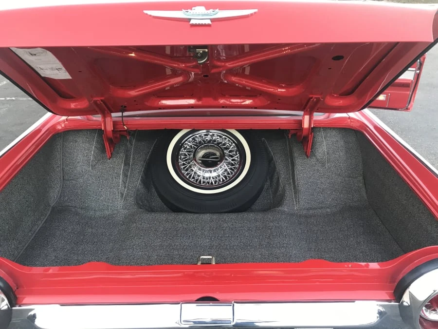 1963 Ford Thunderbird 3rd Gen - Image 5 of 5