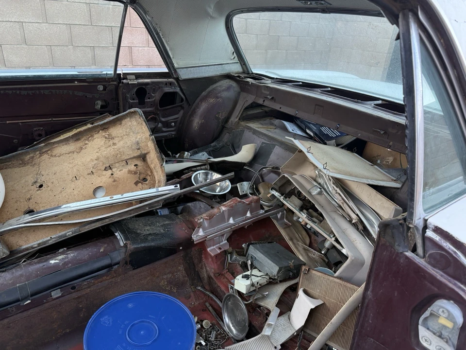 1963 Ford Thunderbird 3rd Gen - Image 7 of 20