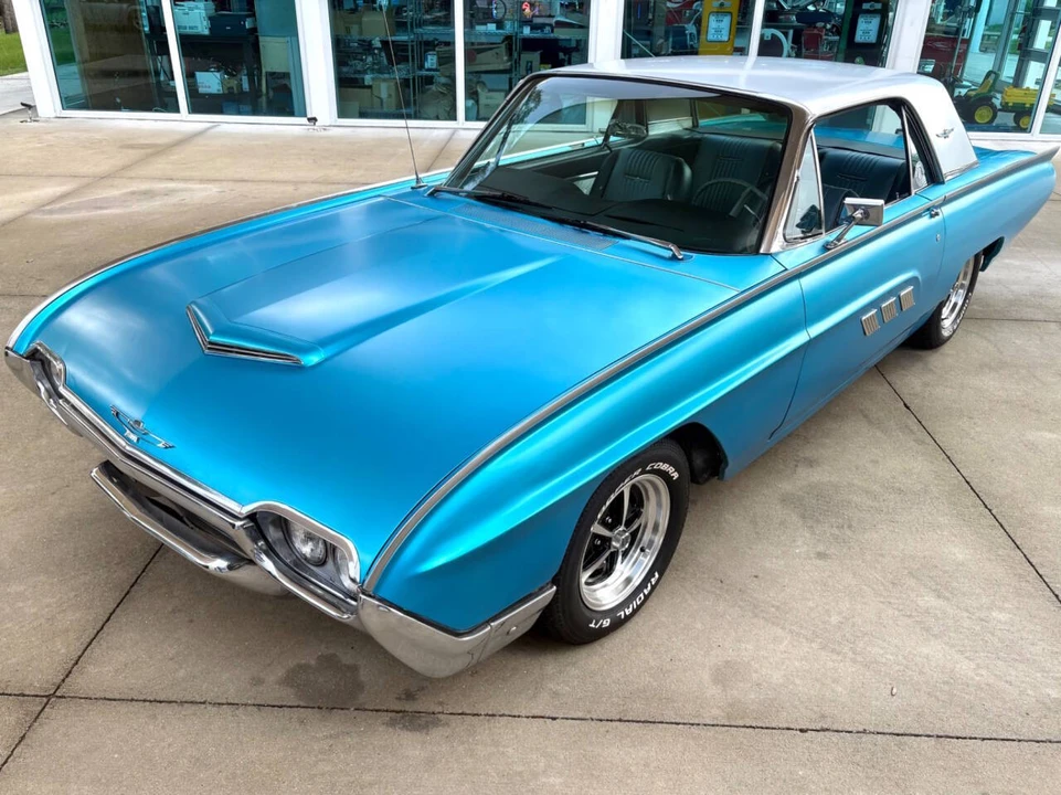 1963 Ford Thunderbird 3rd Gen - Image 21 of 31