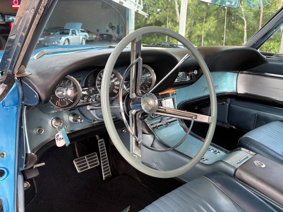 1963 Ford Thunderbird 3rd Gen - Image 28 of 31