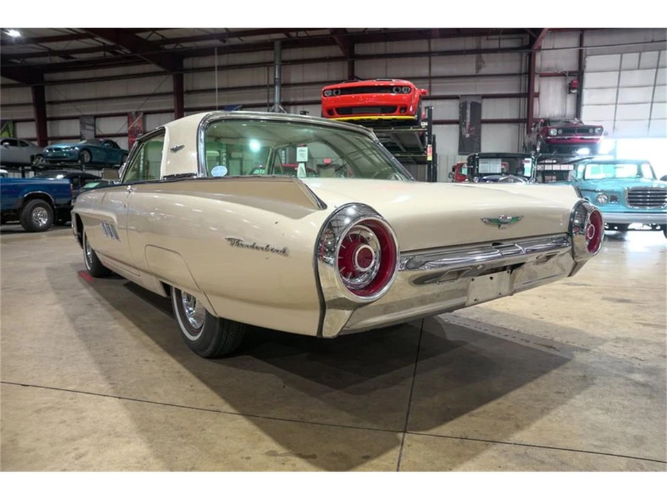 1963 Ford Thunderbird 3rd Gen - Image 6 of 31