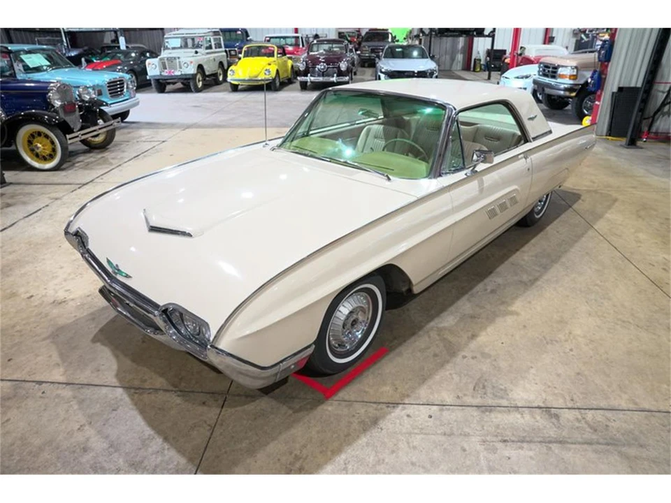 1963 Ford Thunderbird 3rd Gen - Image 15 of 31
