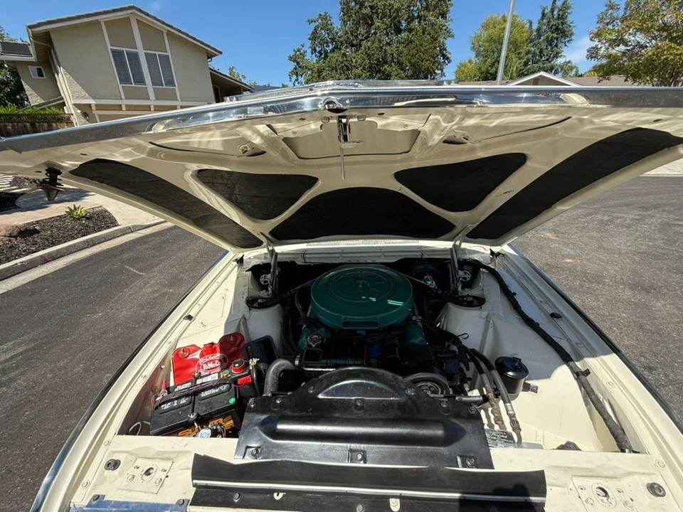 1963 Ford Thunderbird 3rd Gen - Image 16 of 20