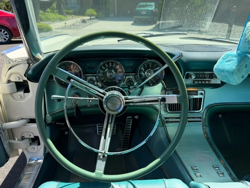 1963 Ford Thunderbird 3rd Gen - Image 12 of 20