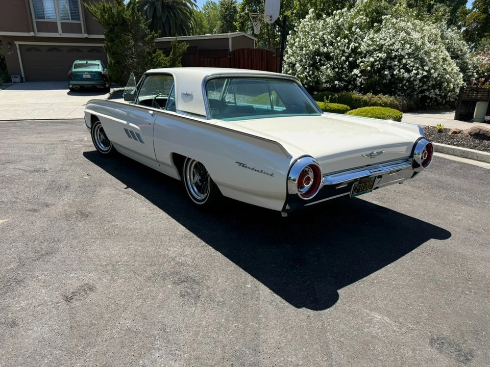 1963 Ford Thunderbird 3rd Gen - Image 13 of 20