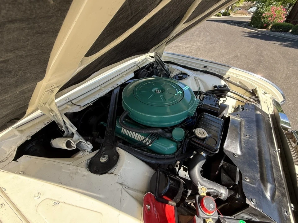 1963 Ford Thunderbird 3rd Gen - Image 6 of 20