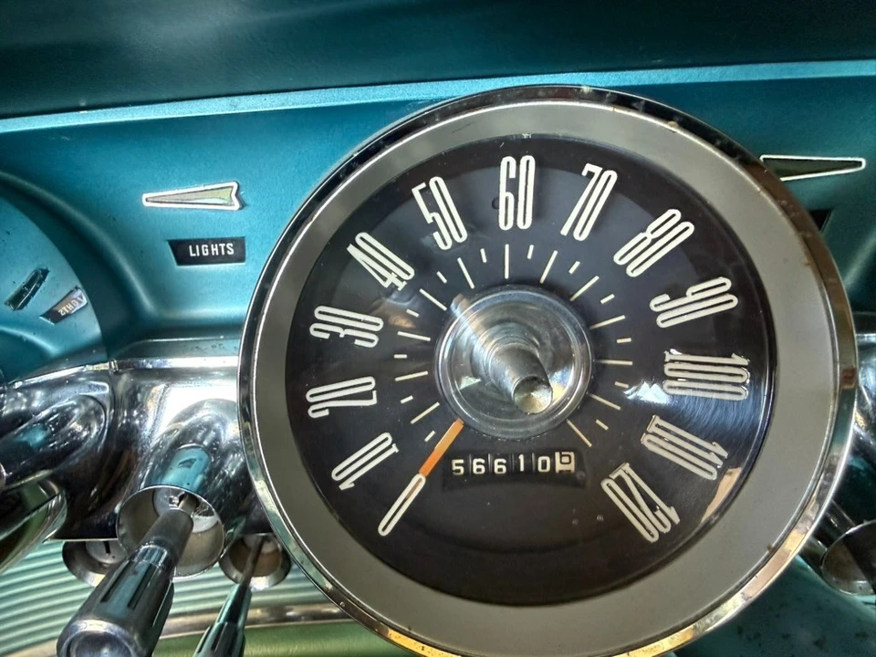 1963 Ford Thunderbird 3rd Gen - Image 4 of 20