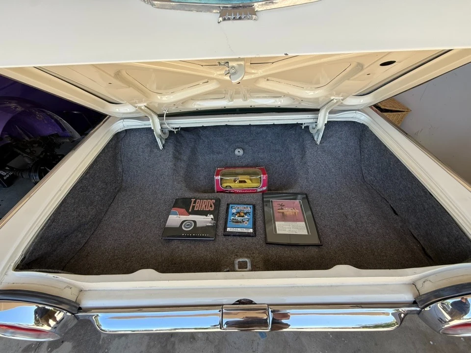 1963 Ford Thunderbird 3rd Gen - Image 7 of 20
