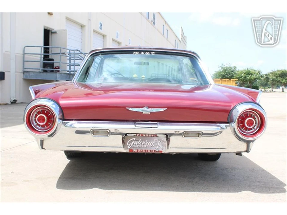 1963 Ford Thunderbird 3rd Gen - Image 26 of 31