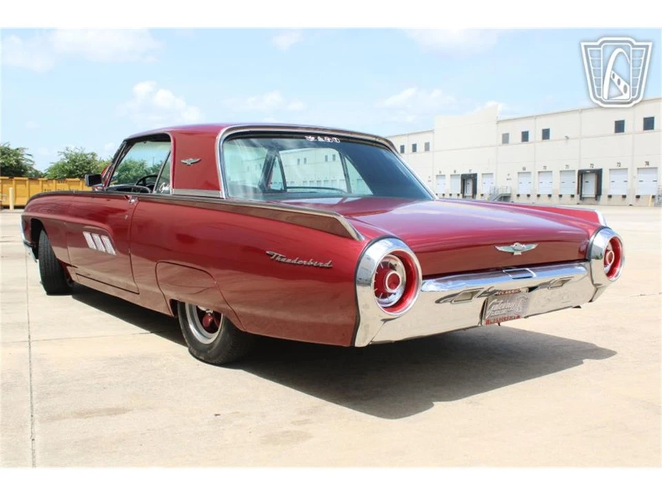 1963 Ford Thunderbird 3rd Gen - Image 24 of 31