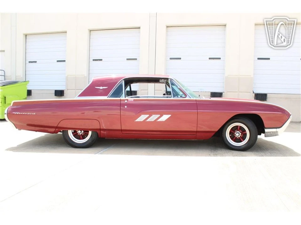 1963 Ford Thunderbird 3rd Gen - Image 30 of 31