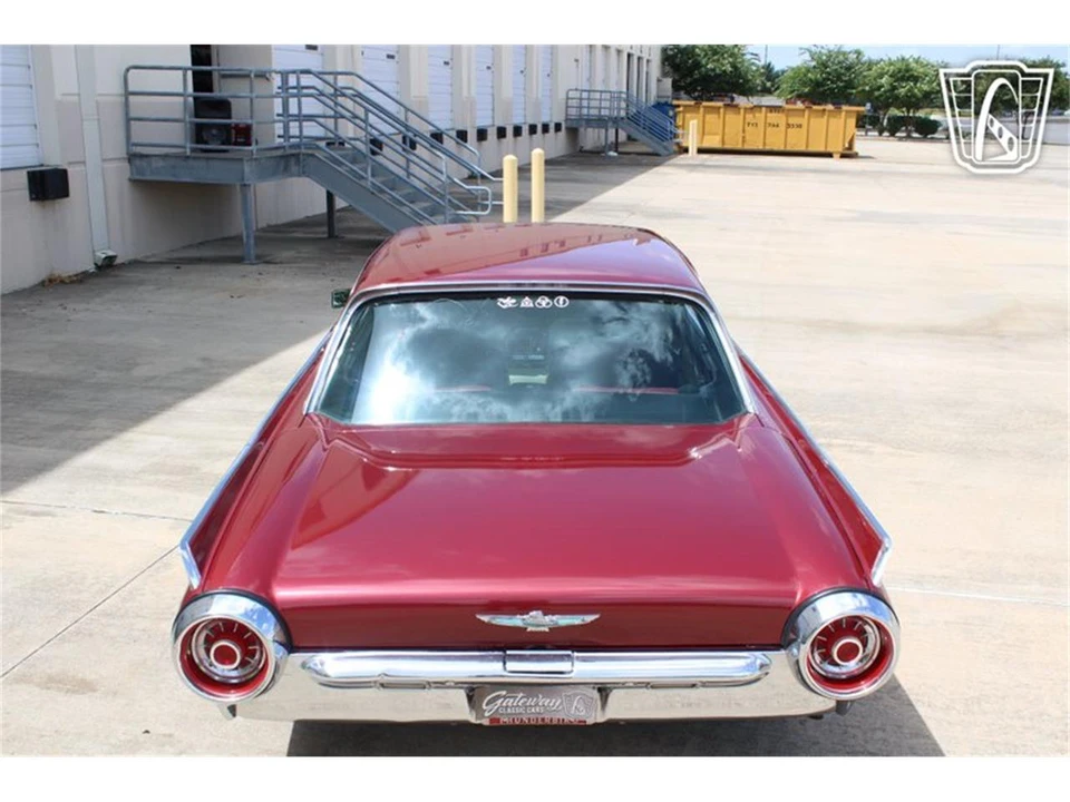 1963 Ford Thunderbird 3rd Gen - Image 25 of 31