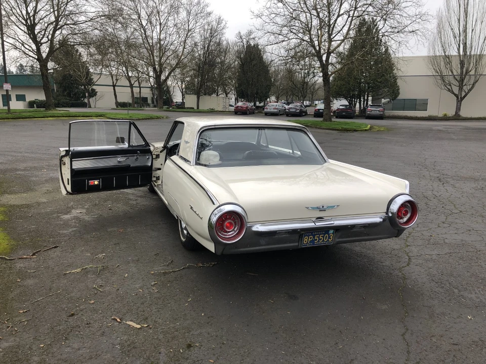 1963 Ford Thunderbird 3rd Gen - Image 7 of 31