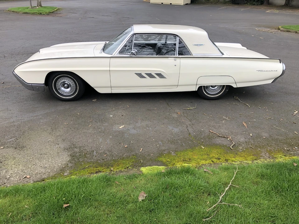 1963 Ford Thunderbird 3rd Gen - Image 8 of 31